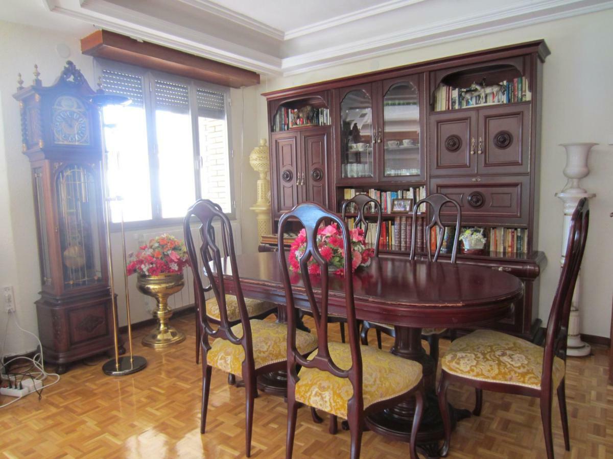 Вілла Casa De Julio Marroquin Pradoluengo Екстер'єр фото